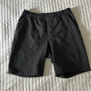 Lululemon men’s steady state shorts, grey size large with 9inch inseam.
